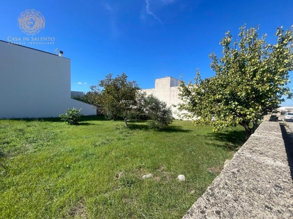 terreno edificabile in vendita ad Alessano