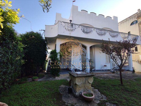 casa indipendente in vendita ad Alessano