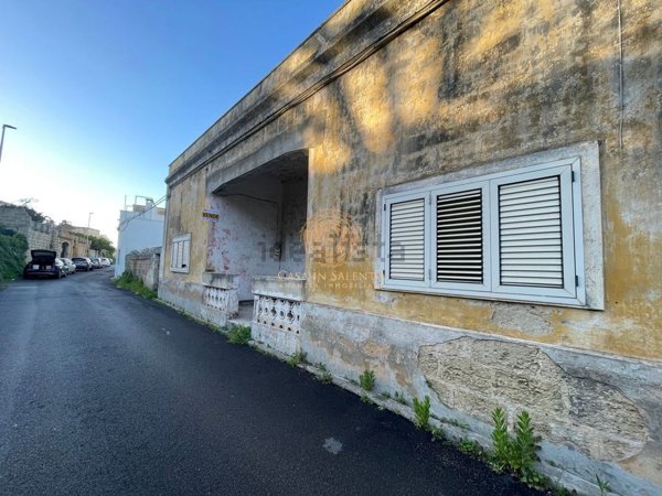 casa indipendente in vendita ad Alessano