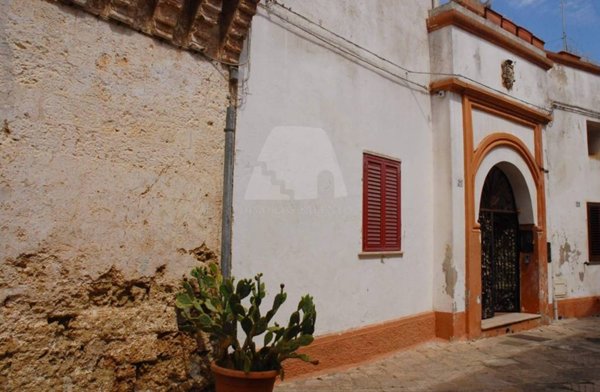 casa indipendente in vendita ad Alessano