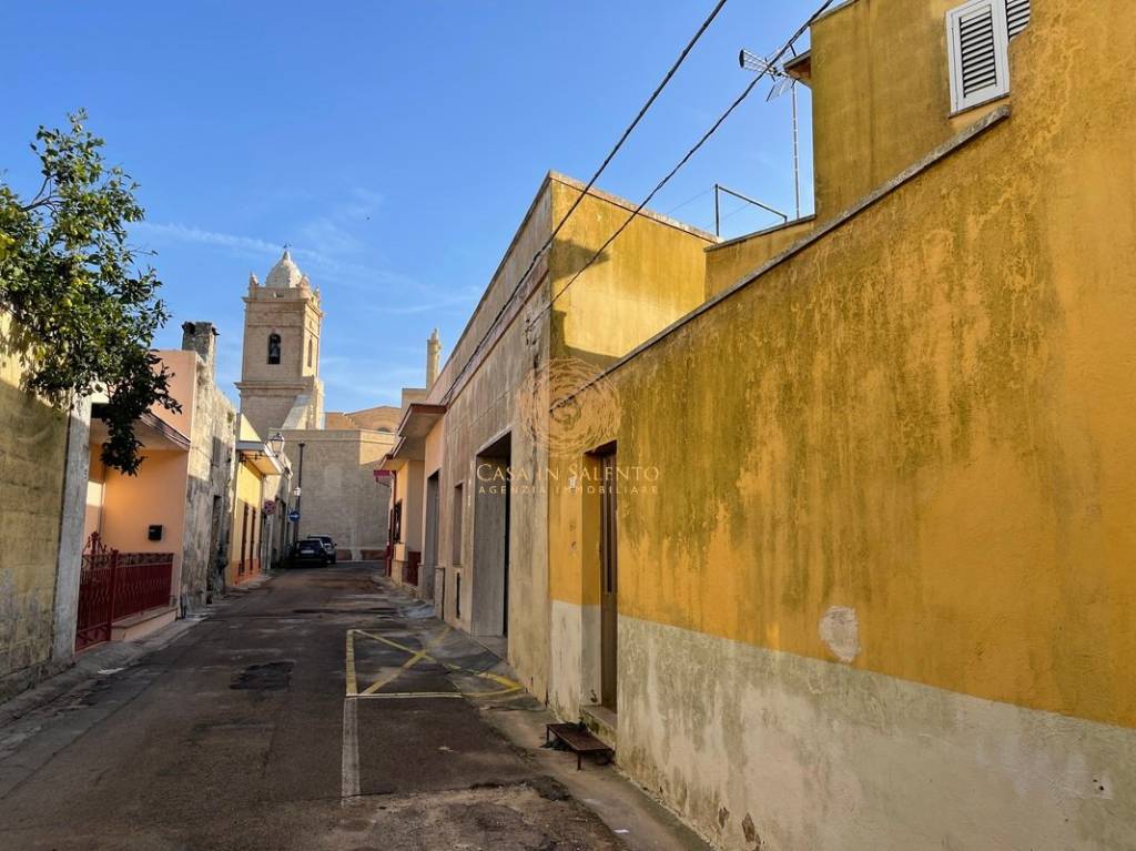 casa indipendente in vendita ad Alessano in zona Montesardo