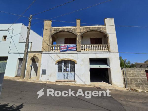 casa indipendente in vendita ad Alessano in zona Montesardo