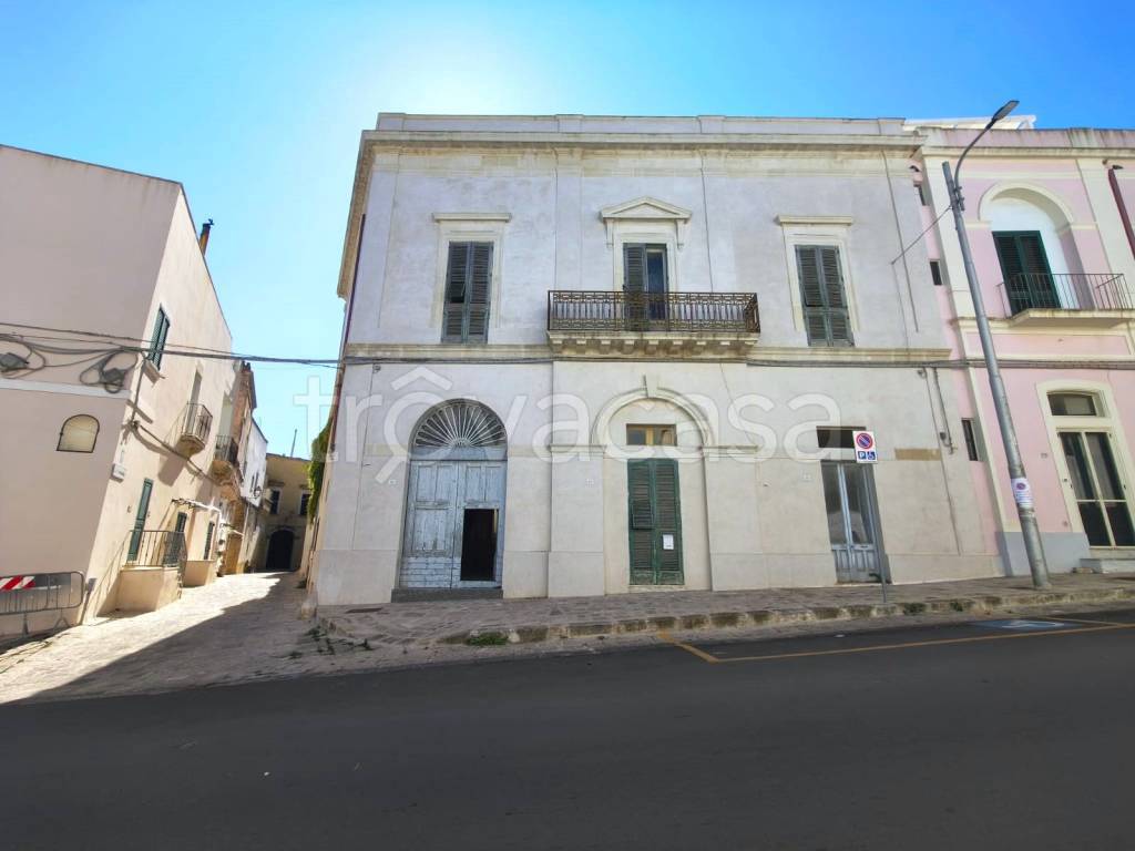 casa indipendente in vendita ad Alessano