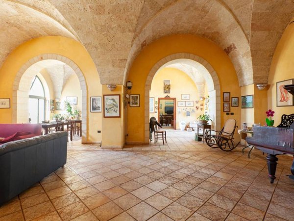 casa indipendente in vendita ad Alessano