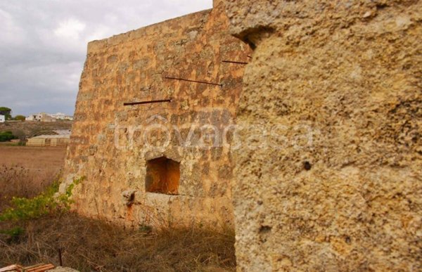 casa indipendente in vendita ad Alessano