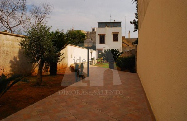 casa indipendente in vendita ad Alessano