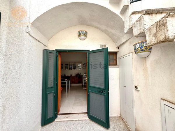 appartamento in vendita ad Alessano in zona Marina di Novaglie