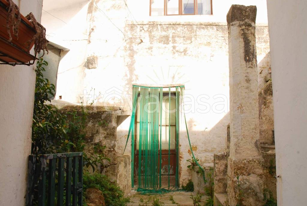 casa indipendente in vendita ad Alessano