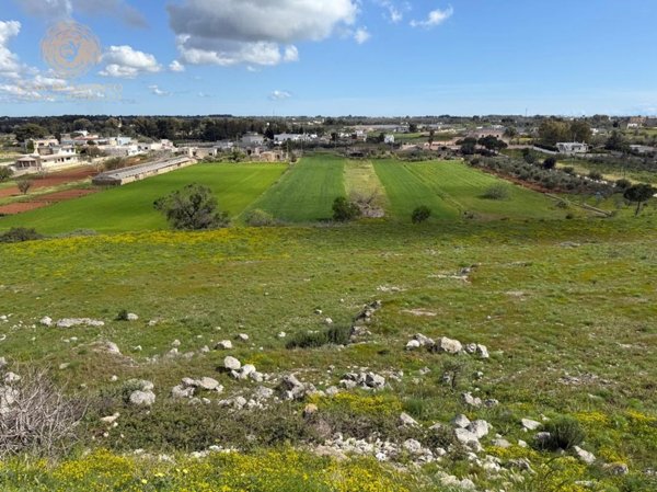 terreno edificabile in vendita ad Alessano