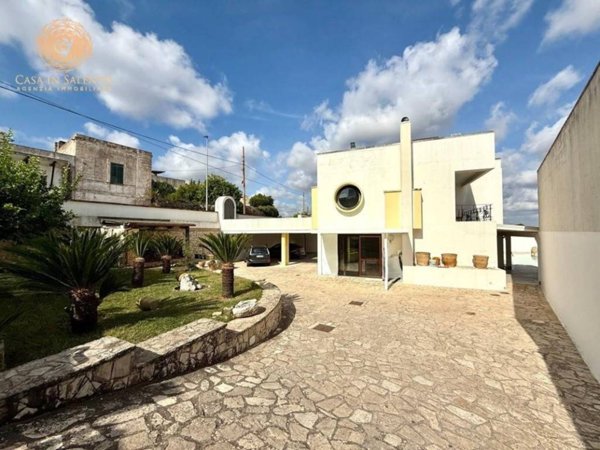 casa indipendente in vendita ad Alessano