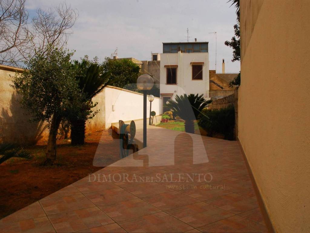 casa indipendente in vendita ad Alessano