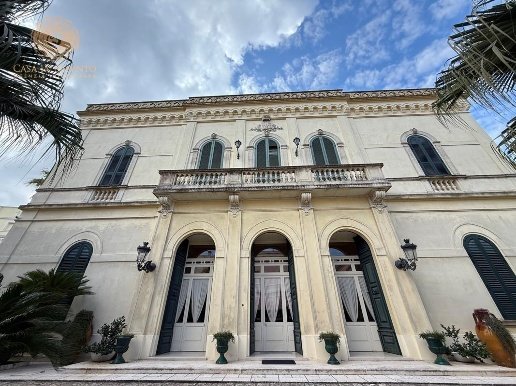 casa indipendente in vendita ad Alessano