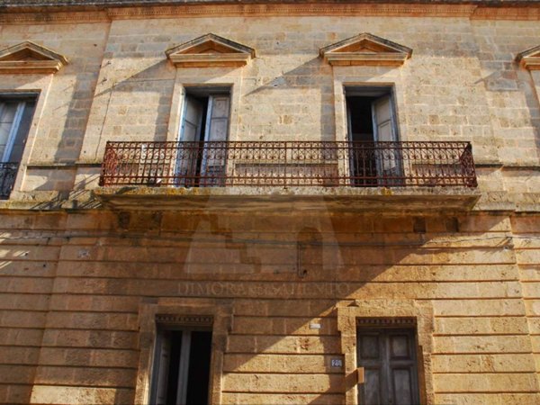 casa indipendente in vendita ad Alessano