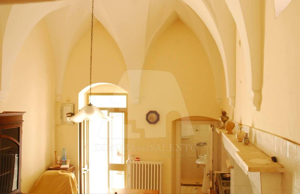 casa indipendente in vendita ad Alessano