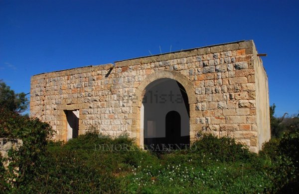 casa indipendente in vendita ad Alessano in zona Montesardo