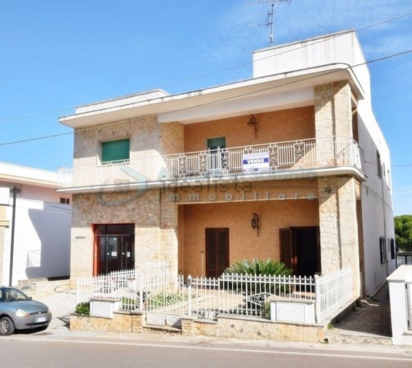 casa indipendente in vendita ad Alessano in zona Montesardo