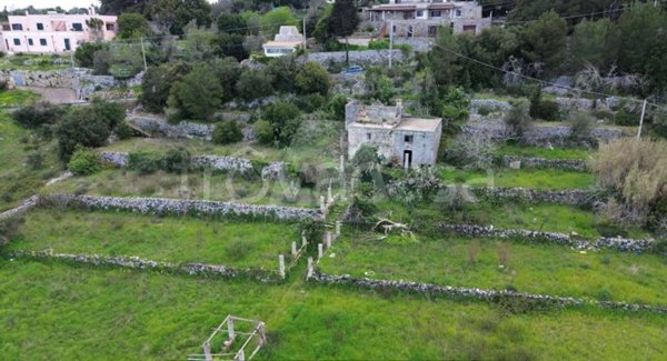 casa indipendente in vendita ad Alessano in zona Montesardo