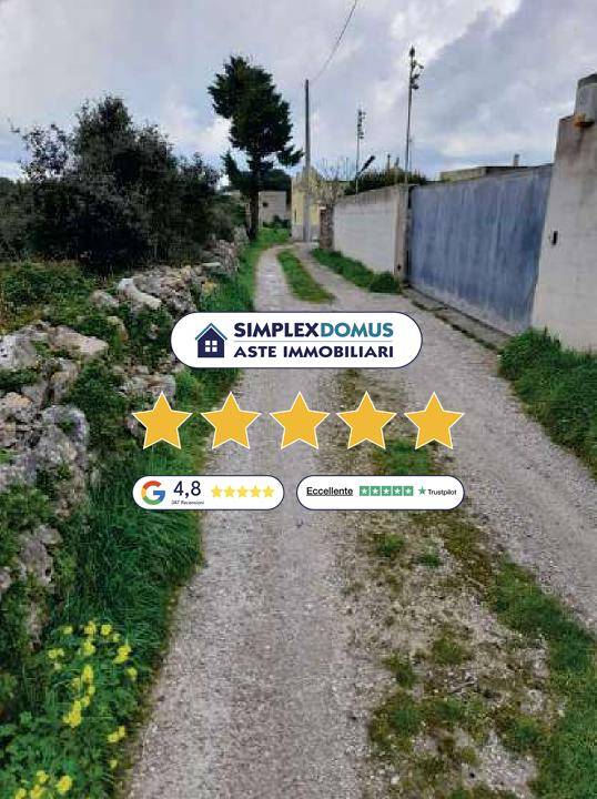 casa indipendente in vendita ad Alessano in zona Montesardo