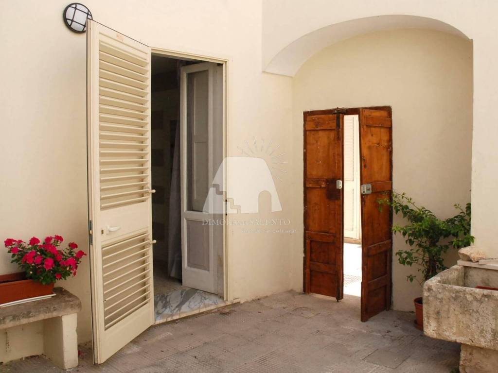 casa indipendente in vendita ad Alessano in zona Montesardo
