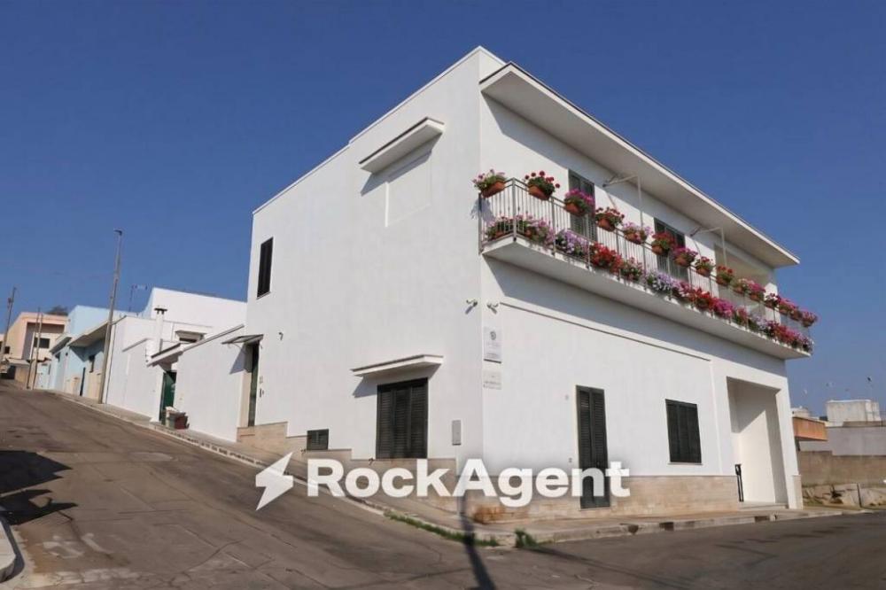 casa indipendente in vendita ad Alessano in zona Montesardo