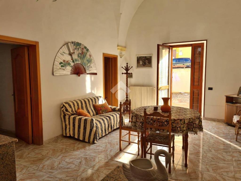 casa semindipendente in vendita ad Alezio