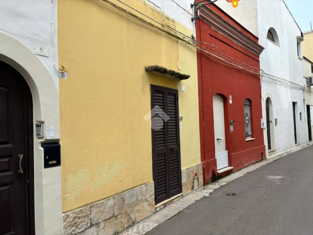 casa indipendente in vendita ad Alezio