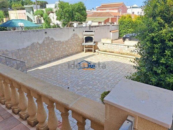 casa indipendente in vendita ad Alezio