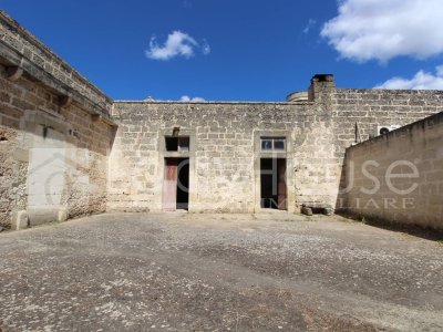 casa indipendente in vendita ad Alezio