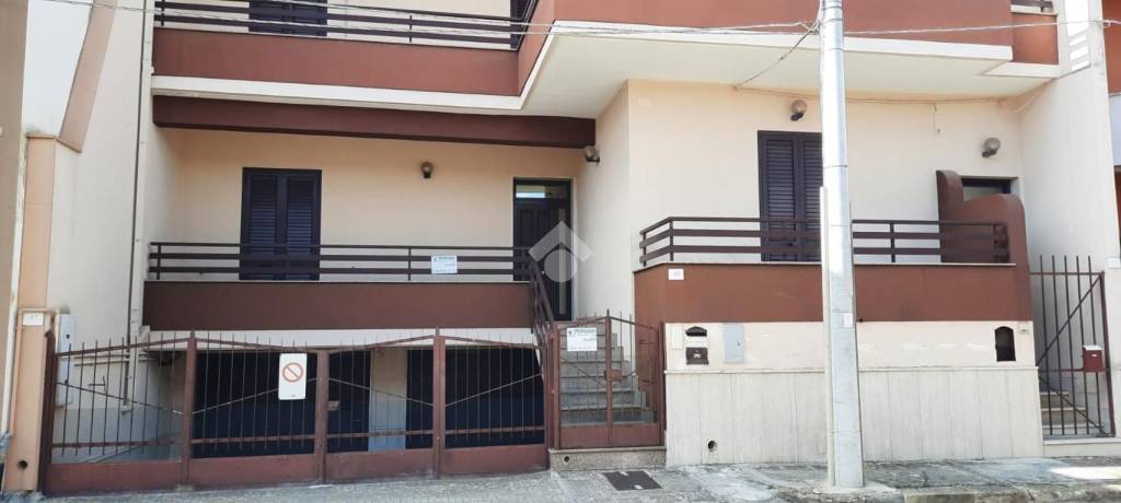 casa indipendente in vendita ad Alezio