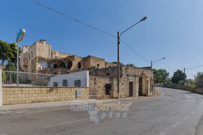 intera palazzina in vendita ad Alezio