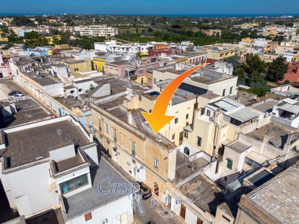 casa indipendente in vendita ad Alezio