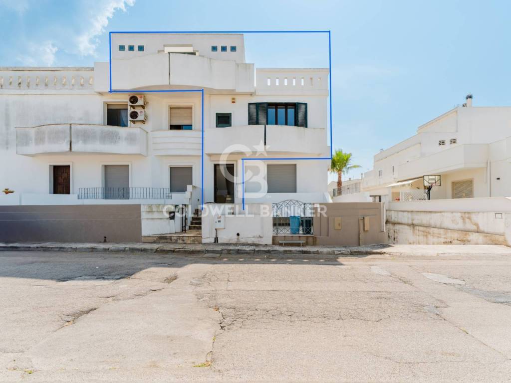 casa indipendente in vendita ad Alezio
