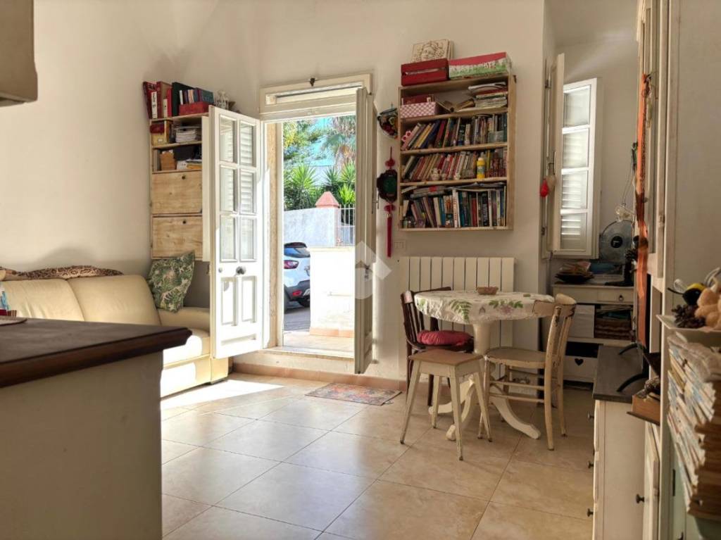 casa indipendente in vendita ad Alezio