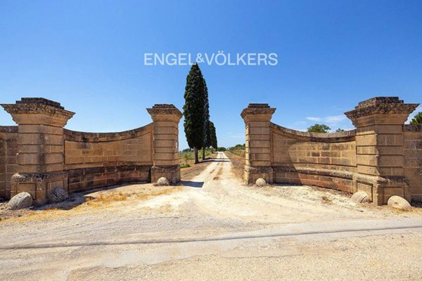 casa indipendente in vendita ad Alezio