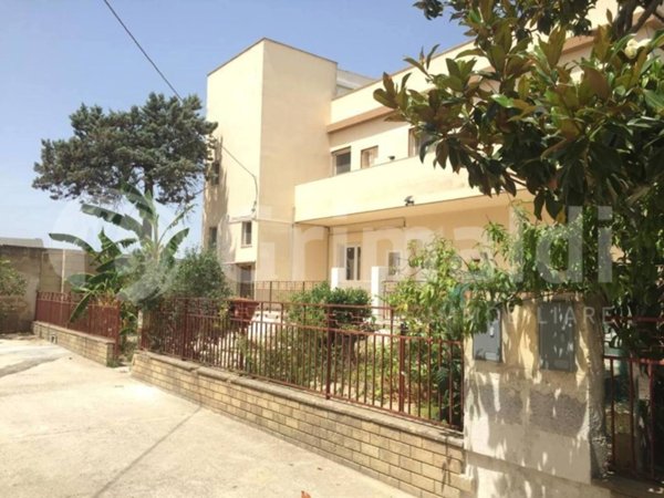 casa indipendente in vendita ad Alezio