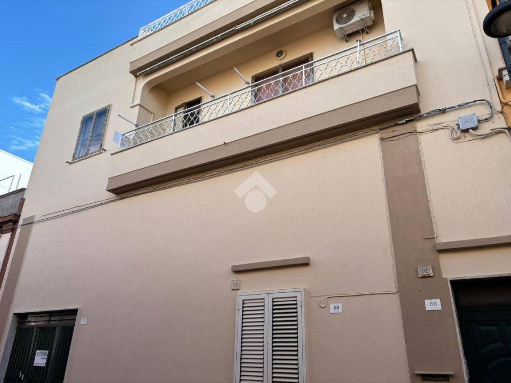 casa semindipendente in vendita ad Alezio