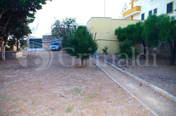 casa indipendente in vendita ad Alezio