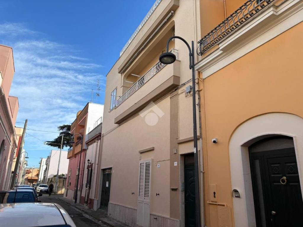casa indipendente in vendita ad Alezio