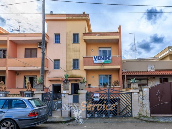 casa indipendente in vendita ad Alezio