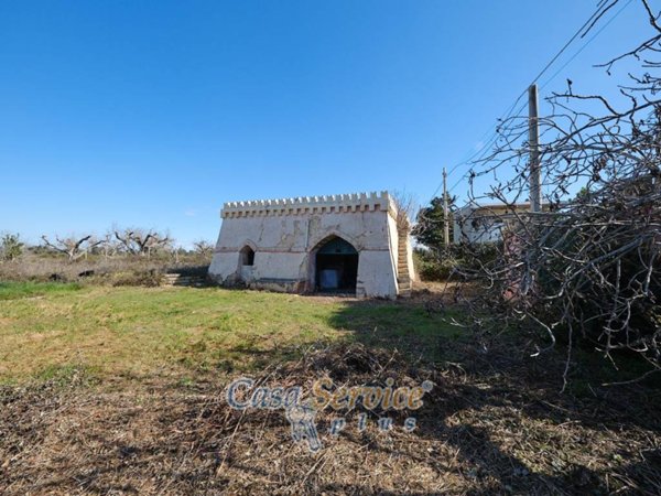 casa indipendente in vendita ad Alezio