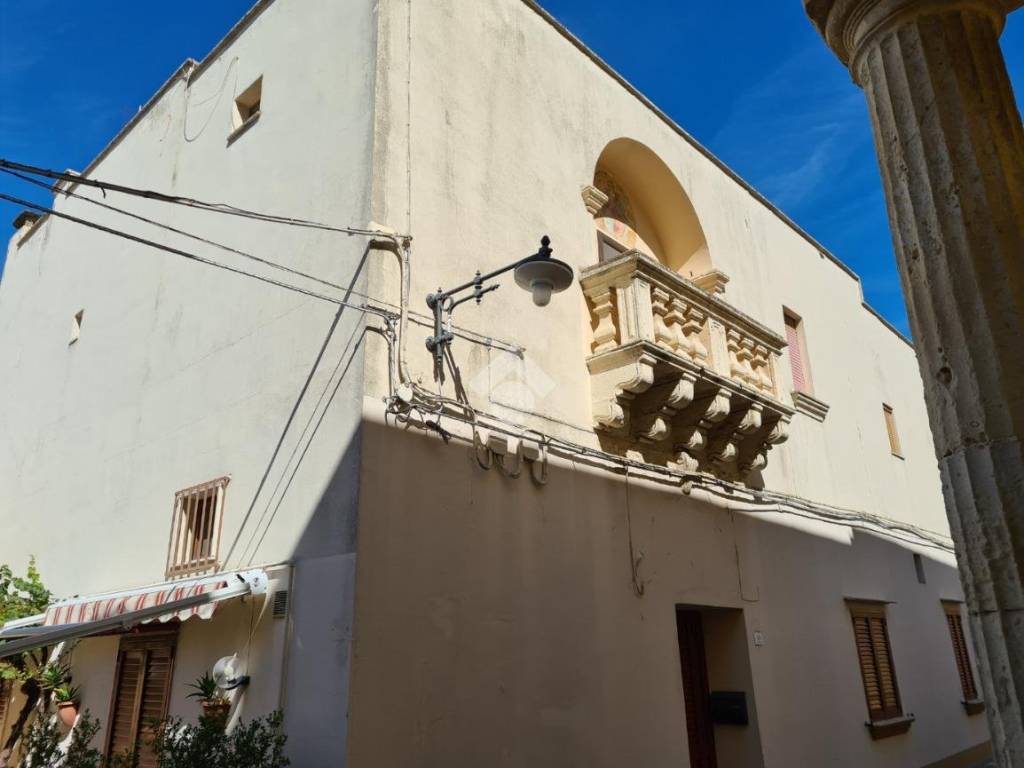 casa indipendente in vendita ad Alezio