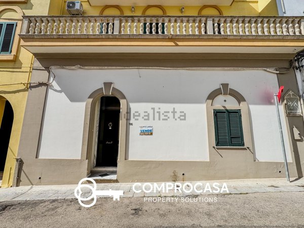 casa indipendente in vendita ad Alezio