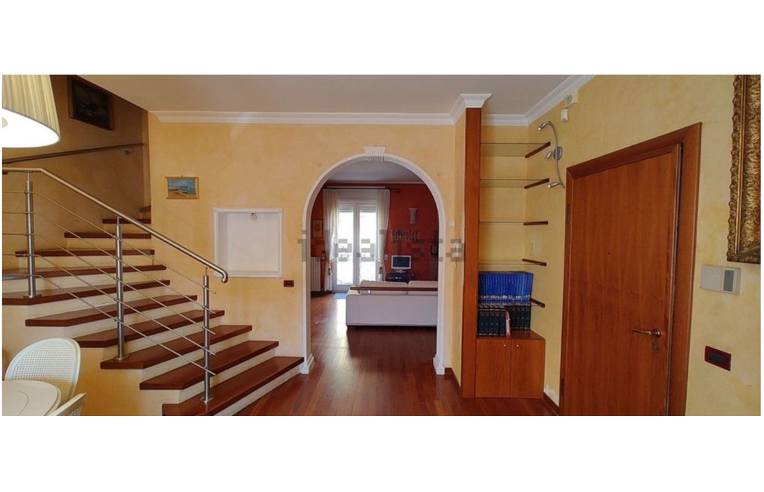 casa indipendente in vendita ad Alezio