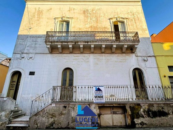 casa indipendente in vendita ad Alezio