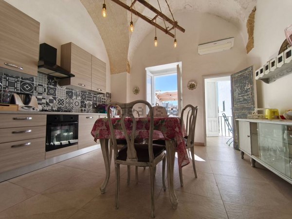 casa indipendente in vendita ad Alezio