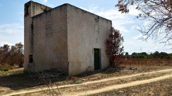 casa indipendente in vendita ad Alezio
