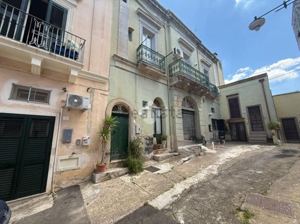 quadrivano in vendita ad Alezio