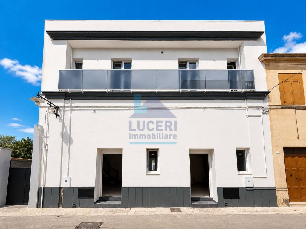 casa indipendente in vendita ad Alezio