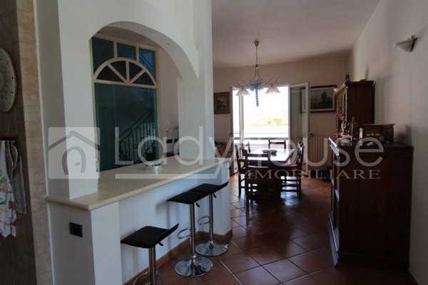 casa indipendente in vendita ad Alezio