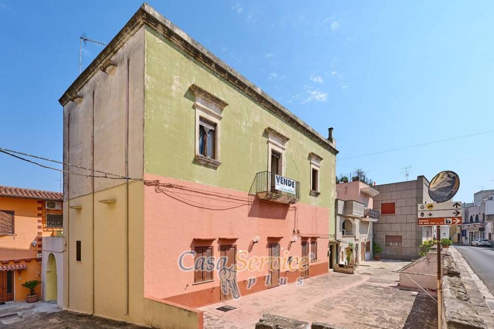 casa indipendente in vendita ad Alezio